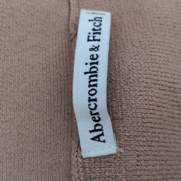 🤎 Abercrombie & Fitch Light Mocha Beige Large Bodysuit with Crisscross Straps - Picture 3 of 5